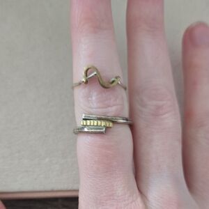 💫 Gold and Silver Stacked Ring Set